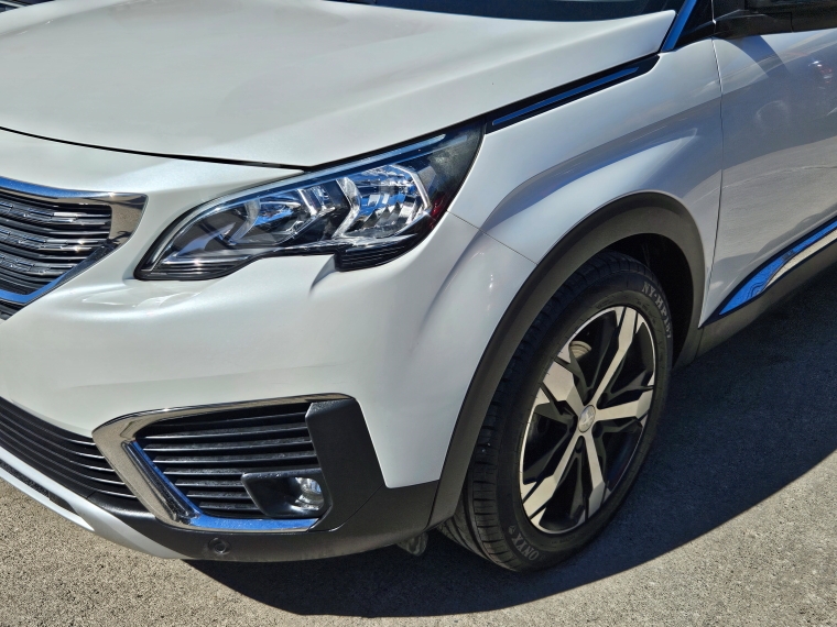 Peugeot 5008 5008 Allure Bluehdi 1.5 Aut 2020 Usado en Rosselot Usados
