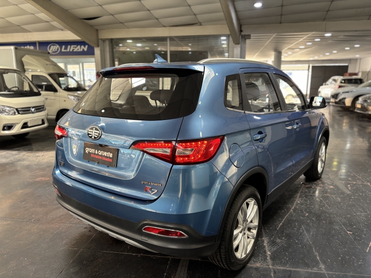 Faw R7 Basic 1.6l 5mt Ac  2020  Usado en Grass & Arueste