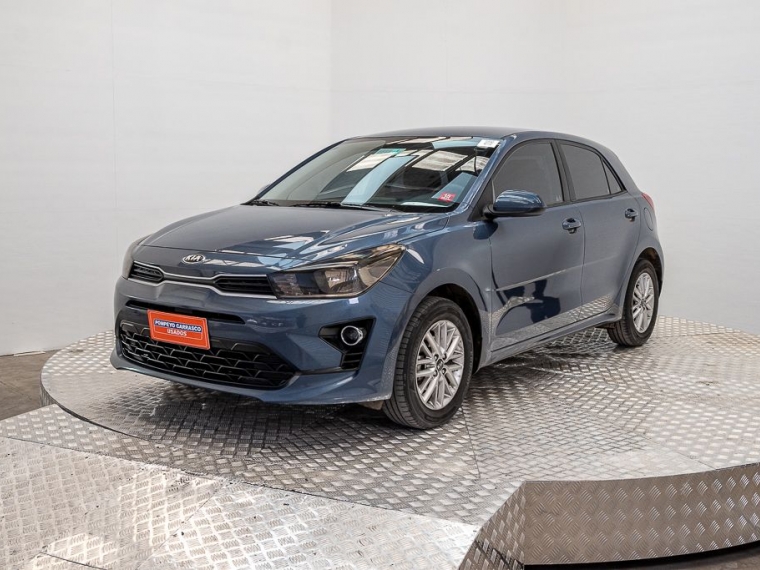 KIA RIO 5