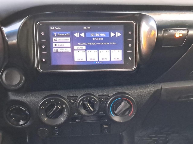 Toyota Hilux Dx 4x4 2.4 2021  Usado en Autos