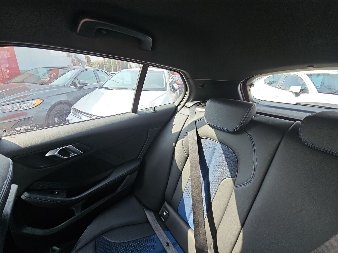 Bmw 118i 118i Hatchback 1.5 Aut 2023 Usado en Usados de Primera - Sergio Escobar