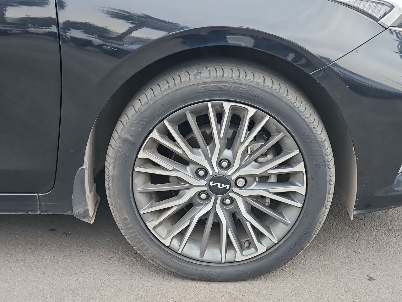 Kia Cerato Cerato Ex 1.6 Aut 2023 Usado en Usados de Primera - Sergio Escobar