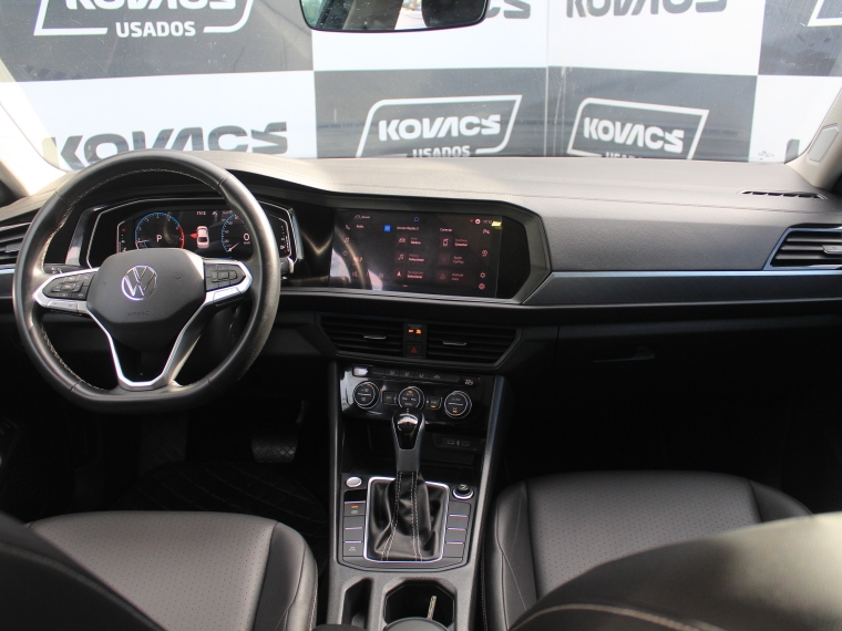 Volkswagen Jetta 1.4 Comfortline At 2024 Usado  Usado en Kovacs Usados
