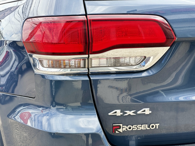 Jeep Grand cherokee Grand Cherokee Ltd 4x4 3.6 Aut 2021 Usado en Rosselot Usados