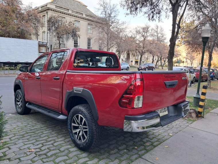 TOYOTA HILUX DX 4X2 2.4 - imagen 17