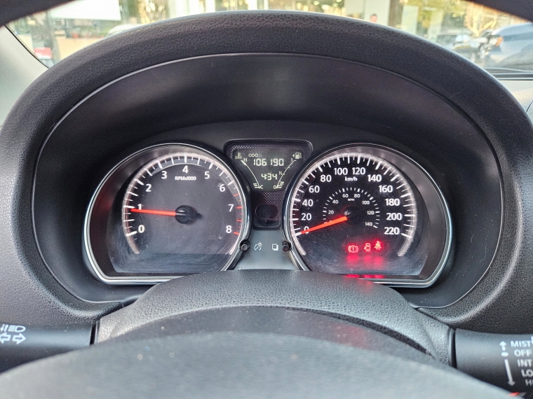 Nissan Versa 1.6  Sense  Mt 2021 Usado  Usado en Kovacs Usados