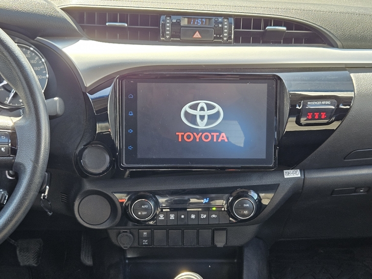 Toyota Hilux 2.4 Mt 2023 Usado  Usado en Kovacs Usados