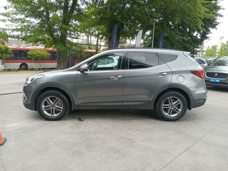 Hyundai Santa fe 2.4 At 5p 2017 Usado Usado en Webautos.cl Hyundai Santa fe 2.4 At 5p 2017 Usado Usado en Webautos.cl