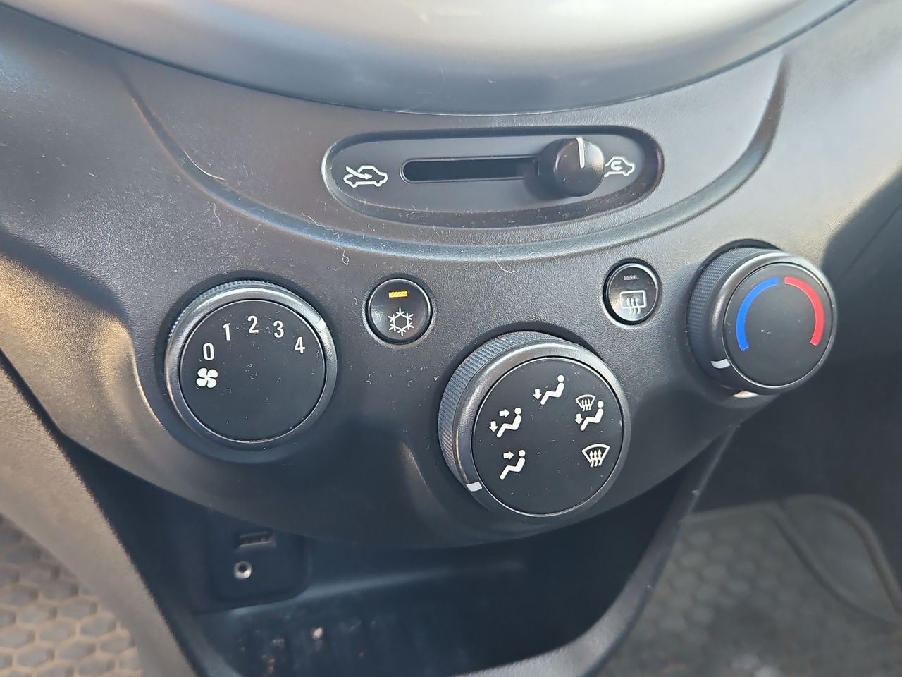 Chevrolet Spark Spark Dohc 1.2 2021 Usado en Usados de Primera - Sergio Escobar