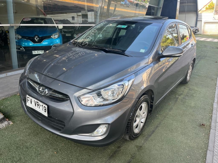 Hyundai Accent Gl Ps 1.4 2013 Usado en Providencia