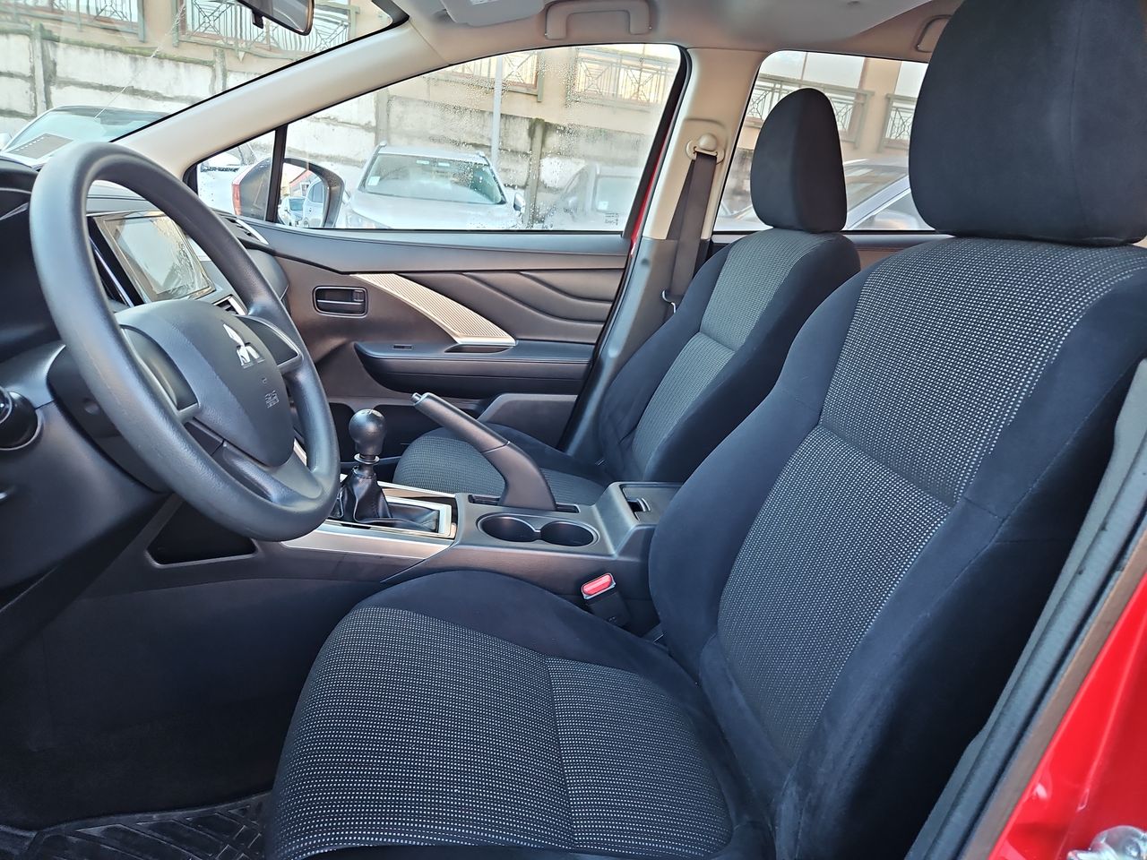 Mitsubishi Xpander Xpander Glx 1.5 2024 Usado en Usados de Primera - Sergio Escobar