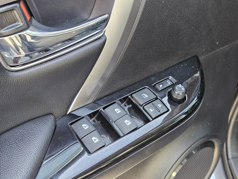Toyota Fortuner Srx At 2.7 2023 Usado  Usado en Kovacs Usados