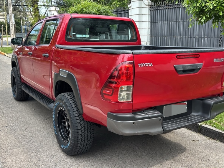 TOYOTA HILUX  DCAB MT 4x4 2.4cc - imagen 6