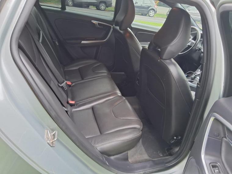 Volvo V60 T5 Awd 2018 Usado  Usado en Webautos.cl