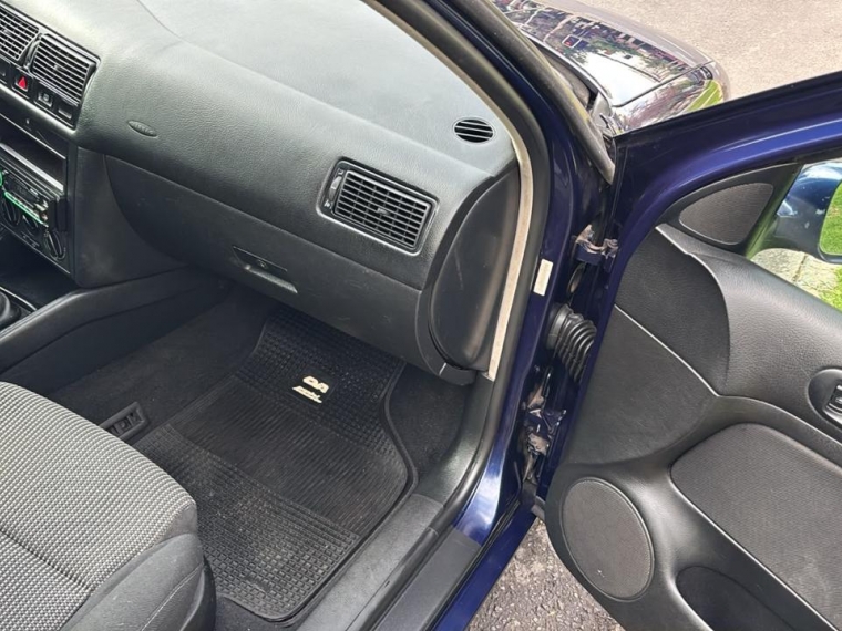 Volkswagen Golf A4 — foto 9 de 14