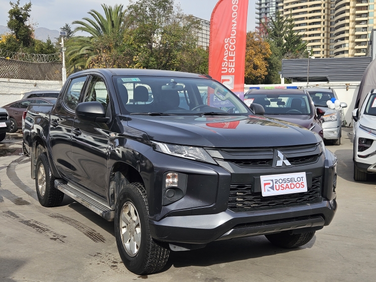 Mitsubishi L200 L200 Work Cr Wf 2.4 2023 Usado en Rosselot Usados