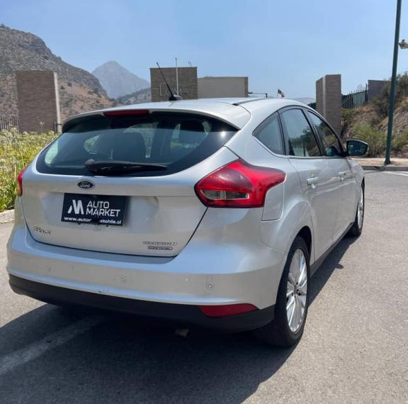 Ford Focus Titanium 2.0 Aut 2016  Usado en Automarket Chile