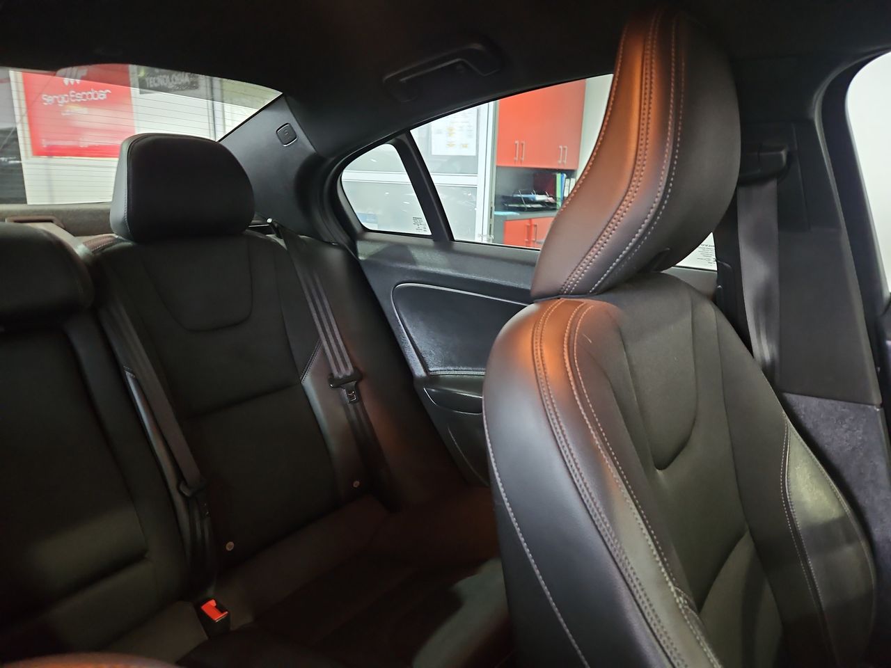 Volvo S60 S60 T3 1.5 Aut 2018 Usado en Usados de Primera - Sergio Escobar