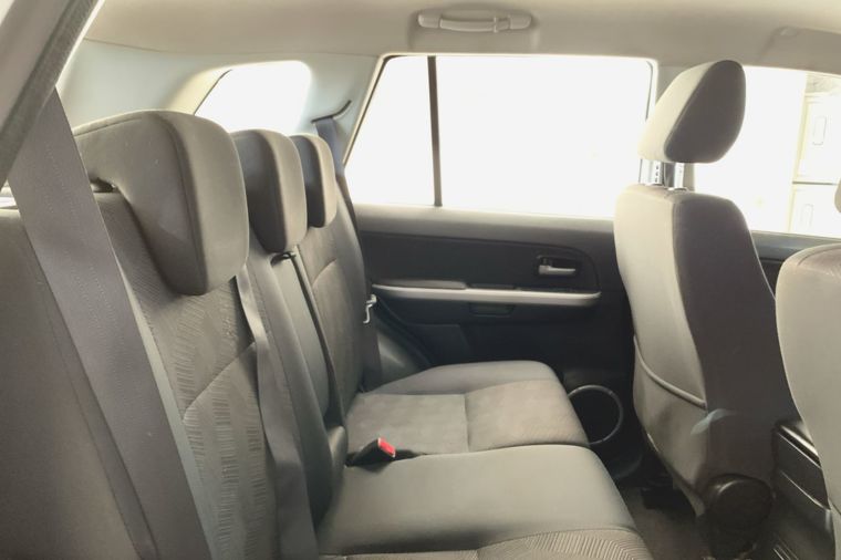 Suzuki Grand nomade 2.4 Glx Sport Euro4 At 5p 2016 Usado  Usado en Webautos.cl