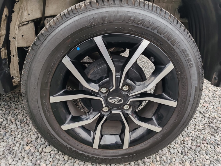 Mahindra Kuv100 1.2 Deluxe Mt - Unico DueÑo 2023 Usado  Usado en Webautos.cl