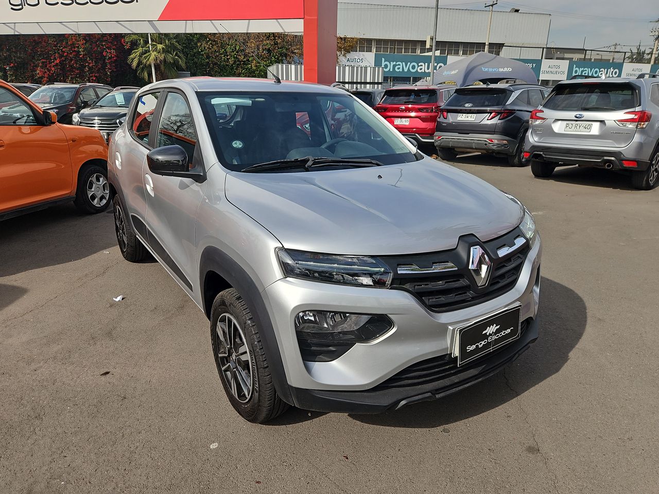 Renault Kwid Kwid Hb 1.0 2024 Usado en Usados de Primera - Sergio Escobar