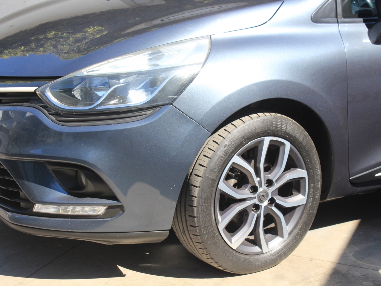 Renault Clio 1.2 Expression  Mt 2017 Usado  Usado en Kovacs Usados