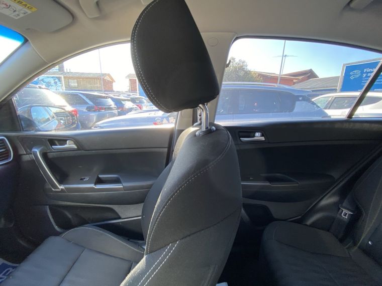 Kia Sportage 2.0 Lx 2wd 6at 5p 2022 Usado  Usado en Webautos.cl