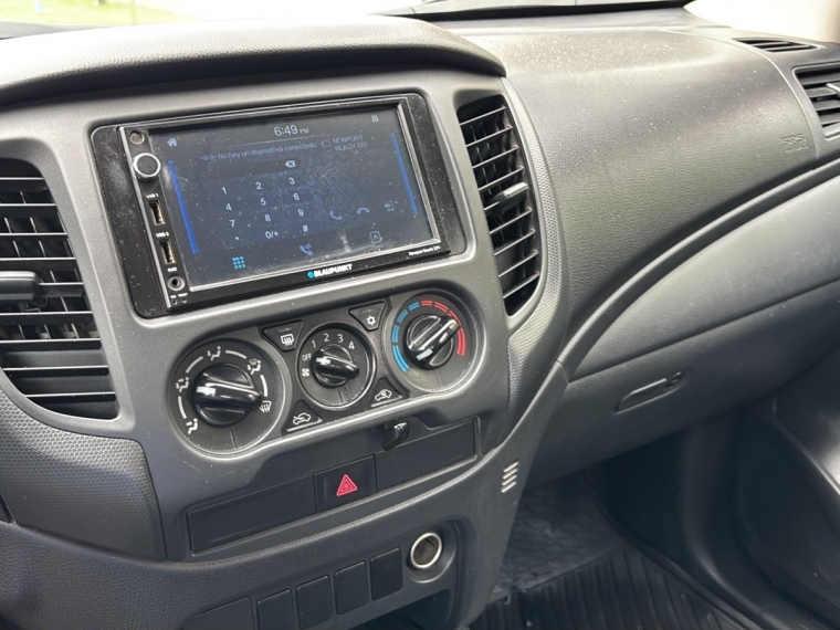 Mitsubishi L200 Katana Cr2.4Cc — foto 9 de 10