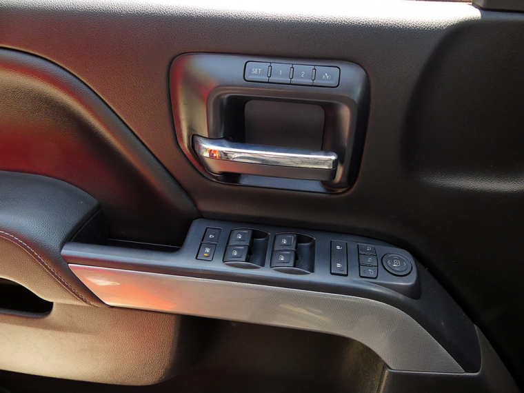 Chevrolet Silverado Ltz 4wd 5.3 Aut 2015 Usado  Usado en Webautos.cl