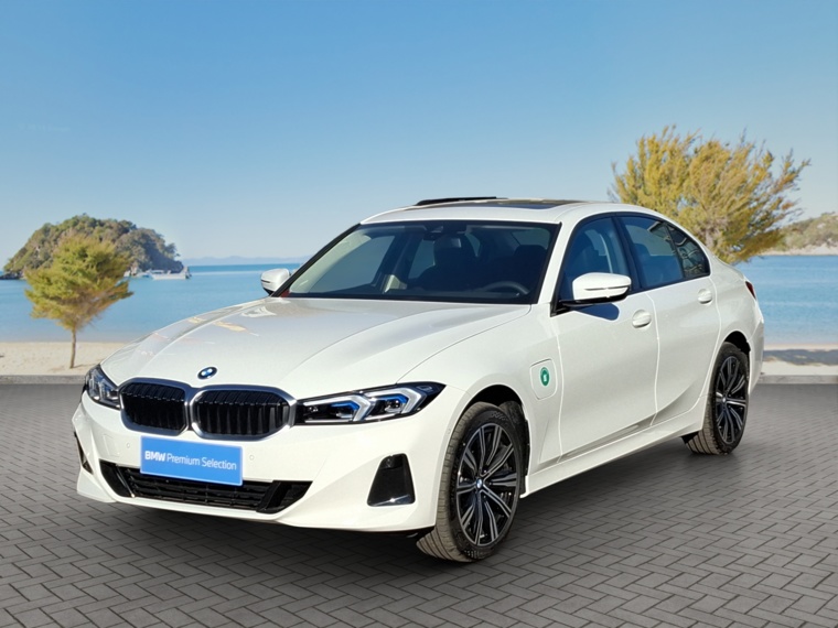 BMW 330 e Berlina Dynamic 2026