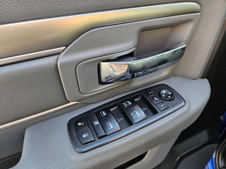 Ram 1500 Quad Cab At 4x4 3.6 2018 Usado  Usado en Kovacs Usados