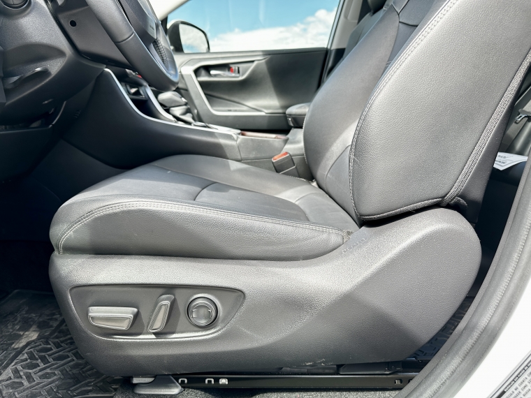 Toyota Rav4 2.5 Limited Hv At 4x4 Hibrido 2024 Usado  Usado en Kovacs Usados