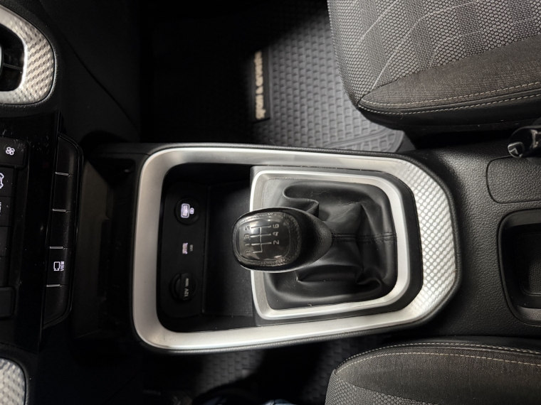 Kia Sonet Ex 1.5l 6mt Ac 2022  Usado en Grass & Arueste