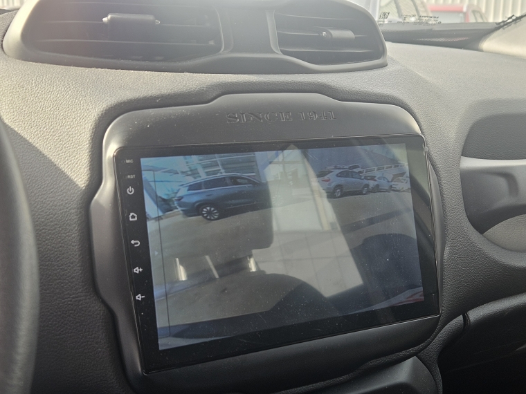Jeep Renegade Renegade Sport 1.8 2023 Usado en Rosselot Usados