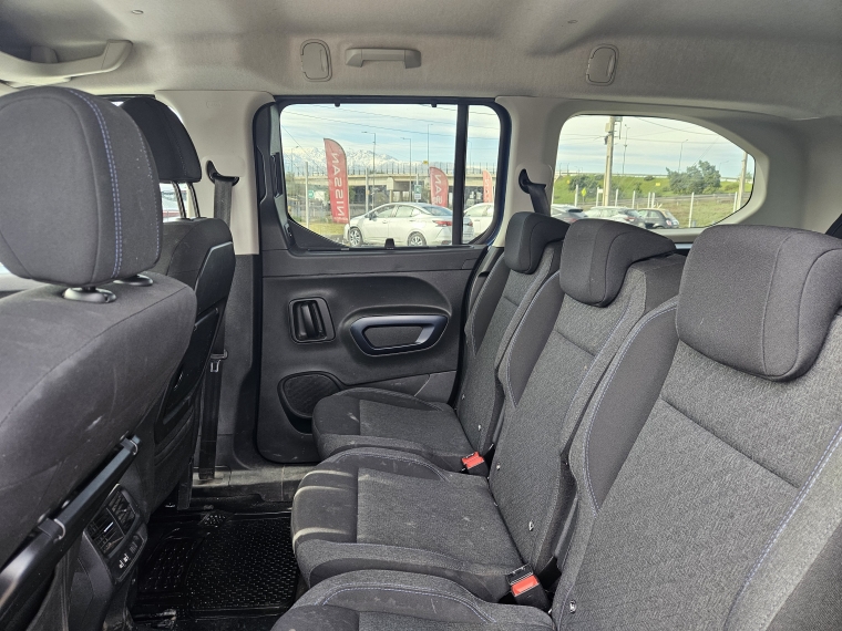 Peugeot Rifter 1.5 Allure Bluehdi 130 At Diesel 2023 Usado  Usado en Kovacs Usados