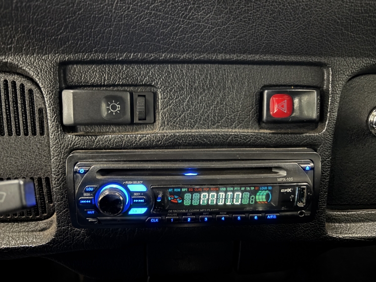 Volkswagen Escarabajo 1.6l 4mt  1998  Usado en Grass & Arueste