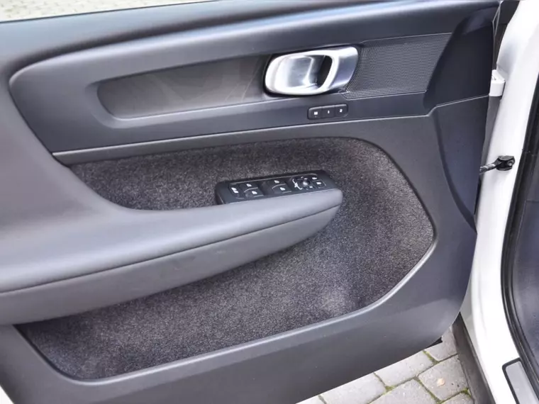 Volvo Xc40 P6 Recharge 2024 Usado Usado en Webautos.cl Volvo Xc40 P6 Recharge 2024 Usado Usado en Webautos.cl