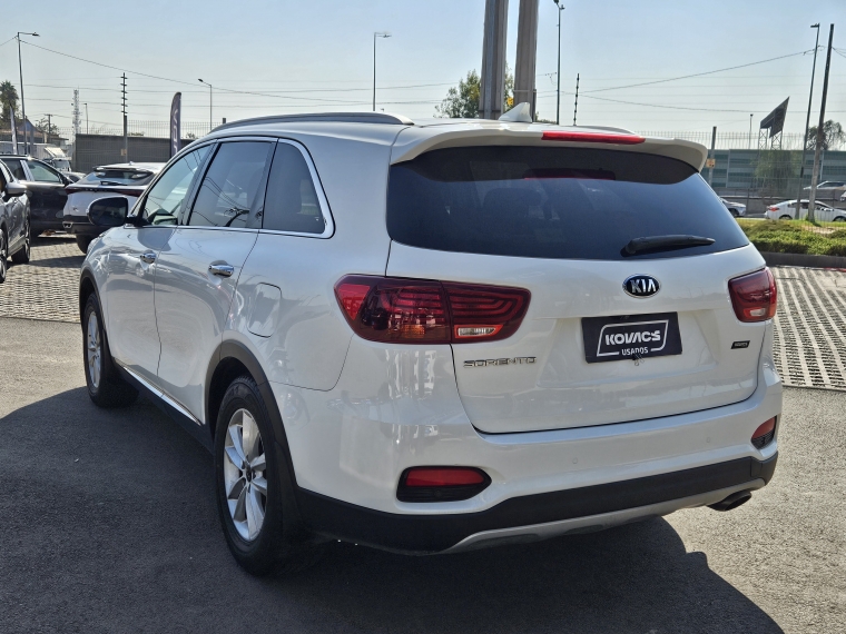 Kia Sorento Ex 2.4l Gsl 6mt 2wd 2021 Usado  Usado en Kovacs Usados