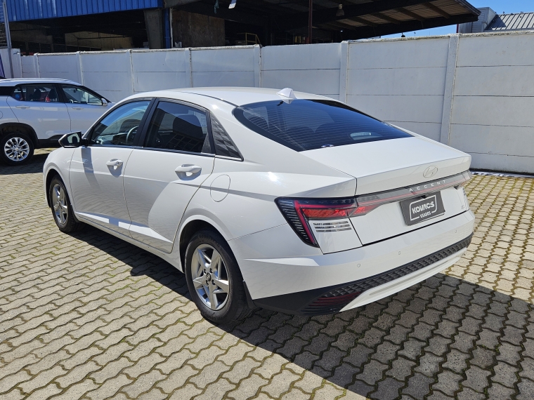 Hyundai Accent 1.5 Bn71 Mpi Mt 2024 Usado  Usado en Kovacs Usados