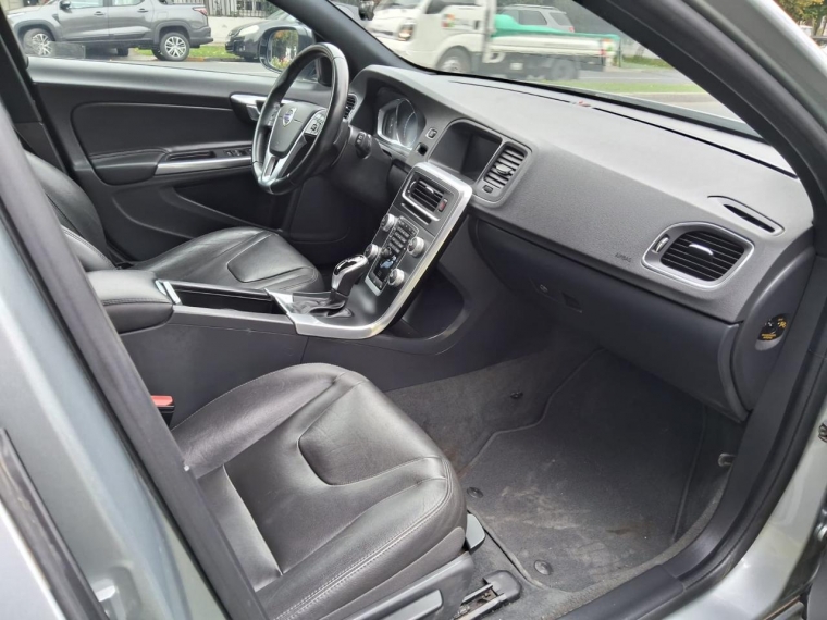 Volvo V60 T5 Awd 2018 Usado  Usado en Webautos.cl