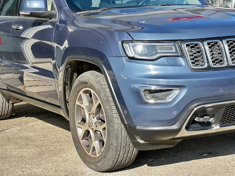 Jeep Grand cherokee Grand Cherokee Ltd 4x4 3.6 Aut 2021 Usado en Rosselot Usados
