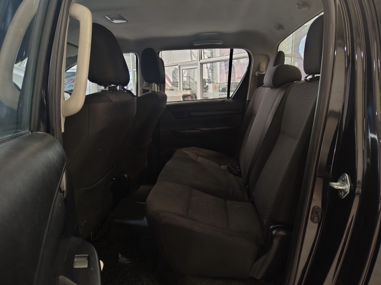 Toyota Hilux Hilux D/cab Turbo 4x2 2.5 2023 Usado en Rosselot Usados