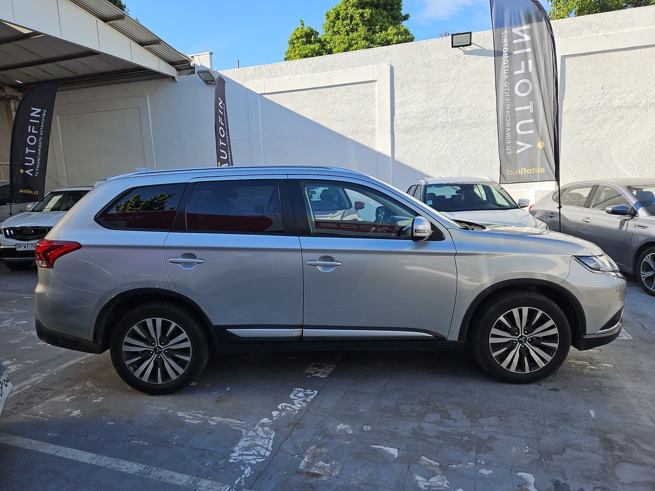 Mitsubishi Outlander Outlander Glx 4x4  2.4 Aut. 2020 Usado en Usados de Primera - Sergio Escobar