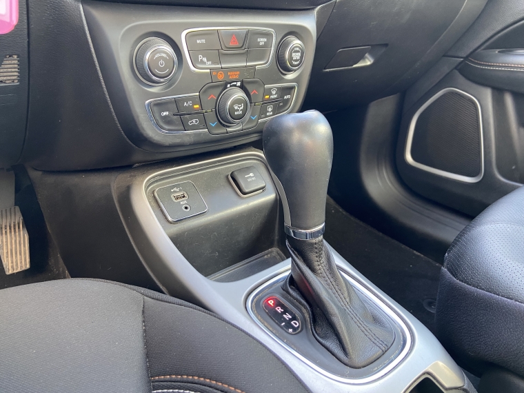 Jeep Compass Compass 2.4 Aut 2020 Usado en Rosselot Usados