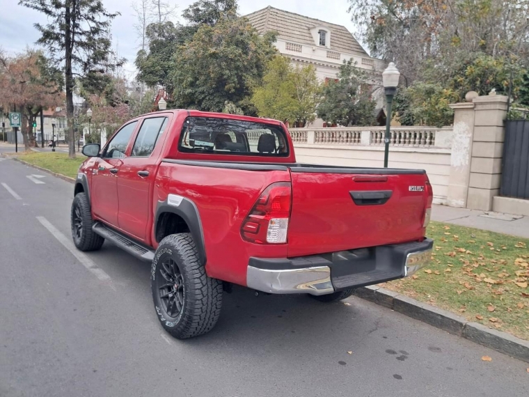 TOYOTA HILUX DX 4X4 2.4 - imagen 7
