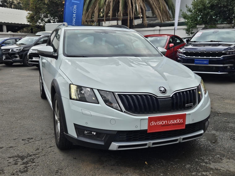 Skoda Octavia Octavia Scout 4x4 2.0 Aut Diesel 2019 Usado en Rosselot Usados