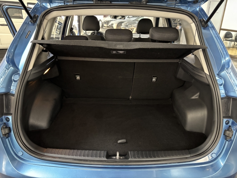 Faw R7 Basic 1.6l 5mt Ac  2020  Usado en Grass & Arueste