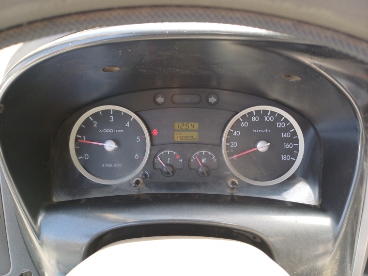 Hyundai Porter Porter Hr Std 2.5 Crdi A2 Cabina Simple 2015 Usado en Rosselot Usados