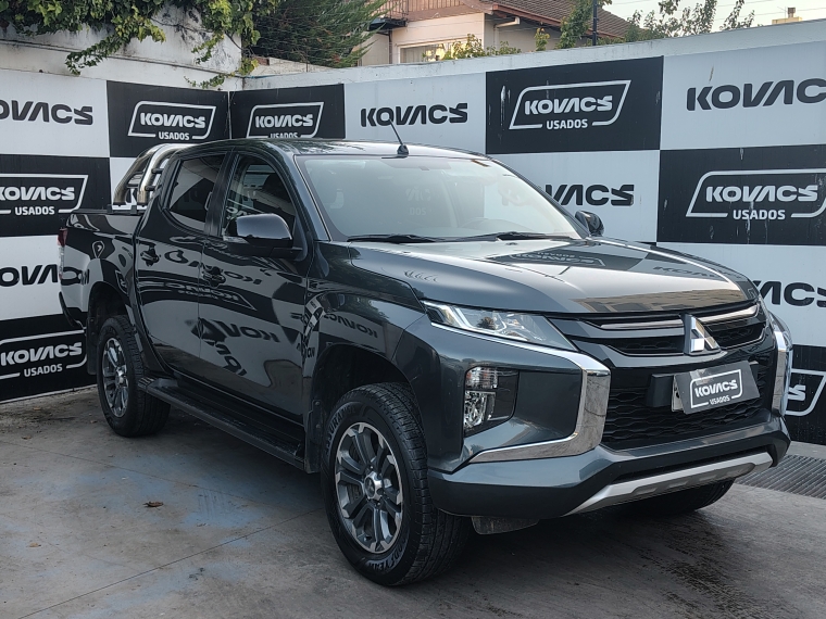 Mitsubishi L200 2.4 Td Dakar Crs Hp At  4x4  Doble Cabina 2023 Usado  Usado en Kovacs Usados