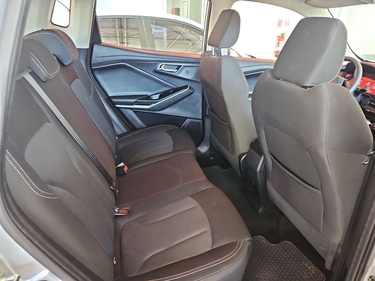 Changan Cs15 Cs15 Hb 4x2 1.5 2023 Usado en Usados de Primera - Sergio Escobar